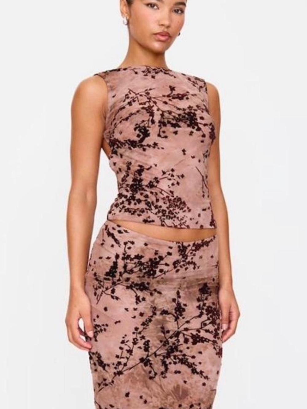 Pretty Little Thing Matching Skirt Set 
 Two-Piece Floral Print Top Mauve 8